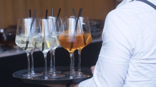Mindestlohn von 15 Euro: Arbeitgeber warnen vor mehr Schwarzarbeit