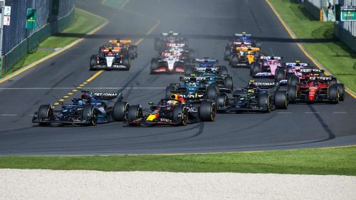 Formel 1 jetzt im Live-Ticker: chaotischer Restart - Verstappen rast an Hamilton vorbei