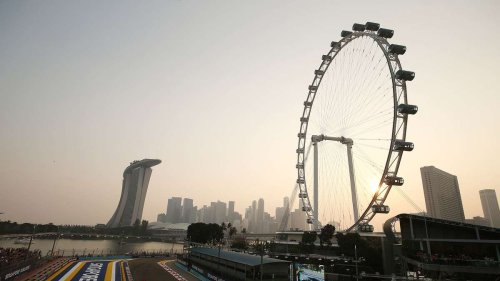 Formel 1 rast bis 2028 in Singapur