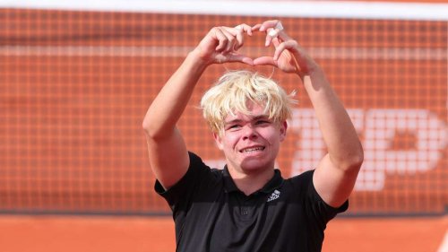 Deutsches Tennis-Wunderkind ändert mitten im Turnier den Namen