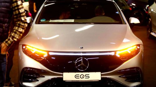 Mercedes-Benz in der Elektroauto-Krise – Luxuslimousine als „Totgeburt“