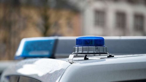 Jugendlicher verletzt Mann mit Messer – Streit eskaliert wegen einer Packung Zigaretten