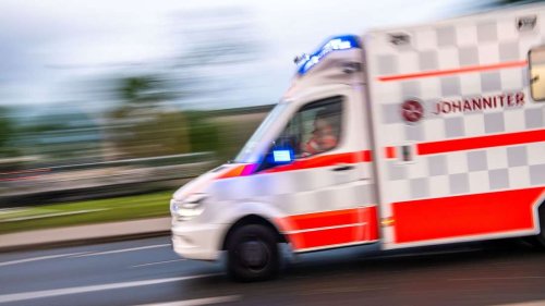 Drei Verletzte bei Autounfall auf Landstraße in Wetzlar