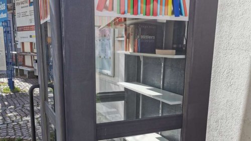 Bücherschränke geplündert