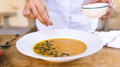 Omas cremige Kürbissuppe: Kochen Sie sie einfach nach