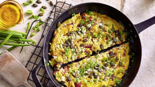 Köstliches Paprika-Feta-Omelett – gesund und lecker kochen in nur 15 Minuten