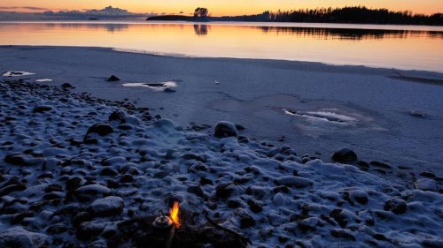 Leuchtfeuer, Rauchzeichen, Buschtrommel: So telefonierten Menschen früher
