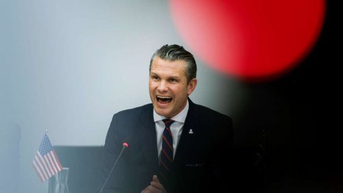 „Völlige Kernschmelze“ im Pentagon: Trumps Verteidigungsminister steht vor großem „Chaos“