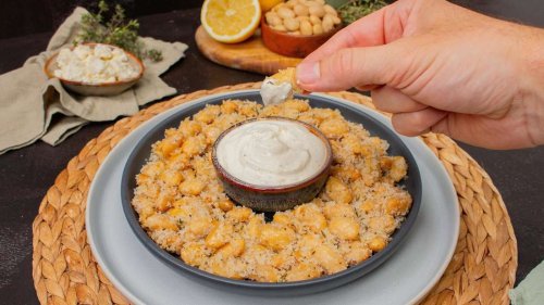 Knusprige Riesenbohnen aus dem Ofen mit Feta-Dip: Ein perfekter Snack für jede Gelegenheit
