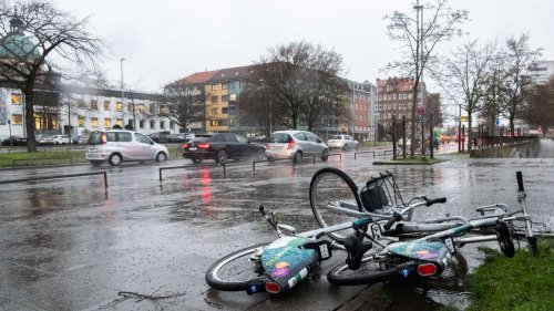 Extremwetter in Deutschland: DWD reagiert mit sechs Warnungen für den Mittwoch