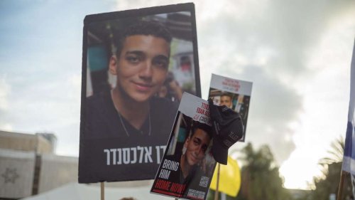 Emotionales Wiedersehen zwischen Ex-Geisel und Familie