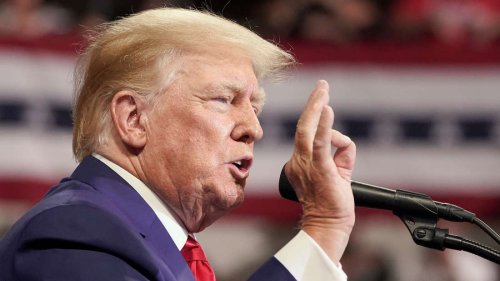 Trump prahlt über „fette Heulsuse“ DeSantis und will an ihm Rache nehmen