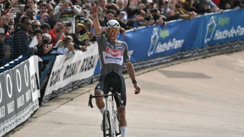 Van der Poel dominiert auf den Pavés