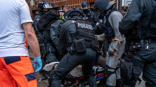 Nach Festnahme in Unterhose: Bittere Konsequenzen für Star aus „Notruf Hafenkante“ und „Tatort“