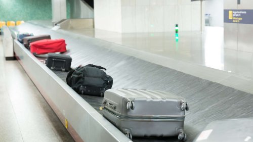 Starker Trick: Wie Sie Ihren Koffer am Gepäckband immer zuerst kriegen