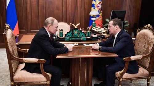 Ex-Kremlchef droht Kiew: Russland werde Ukraine-Krieg nach US-Rückzug „schneller lösen“