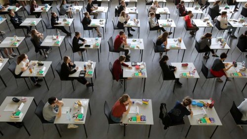 „Dafür wird man in Indien belächelt“: Mathe-Professor nimmt deutsches Abi auseinander