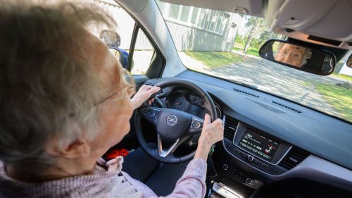 „Unfallrisiko nicht außergewöhnlich hoch“: ADAC lehnt Fahrtests für Senioren ab
