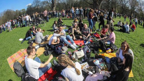Frankfurter Abi-Party im Grüneburgpark: Stadt gibt sich verständnisvoll – appelliert aber an Schüler