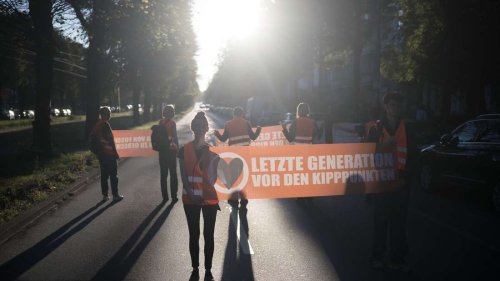 Straßenblockaden in Berlin - Polizei greift schnell ein