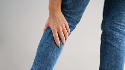 „Angeschwollene Beine oft Zeichen für größeres Problem“: Wann Sie handeln sollten
