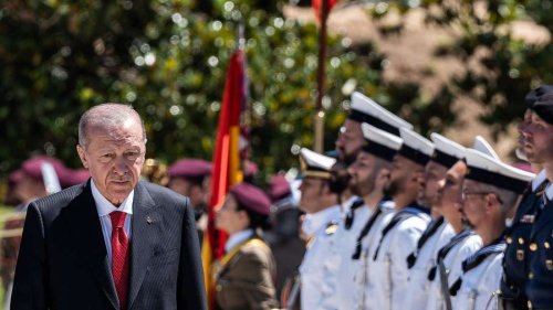 Die Luft wird dünn: Erdogan kann sich nicht länger auf das Militär verlassen