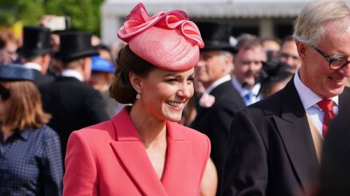 Herzogin Kate besucht Gartenparty: Stilvolle Vertreterin der Queen