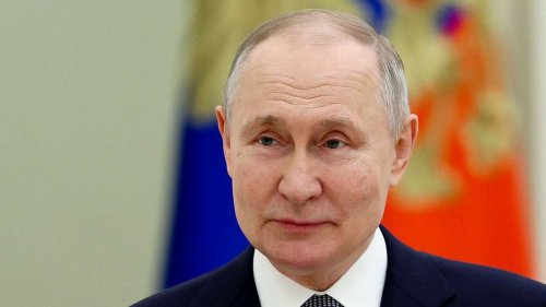 „Eltern eines Wahnsinnigen“: Post für Putins Eltern hat drastische Folgen für 60-Jährige