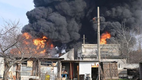 Russland greift Ukraine vor Treffen zu Waffenruhe massiv an