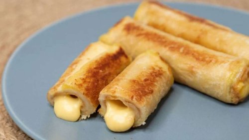 Käse-Toast-Snack mit selbstgemachtem Salsa-Dip: perfektes Fingerfood für jede Party