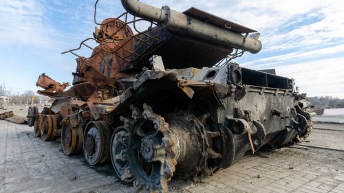 Schwerer Schlag für Russlands Panzer: Putins Bataillone werden reihenweise von der Ukraine zerstört