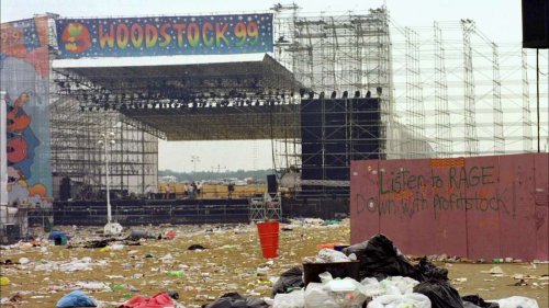 „Trainwreck Woodstock ‘99“: Netflix zeigt originales Filmmaterial in der Doku „Absolutes Fiasko: Woodstock ’99“