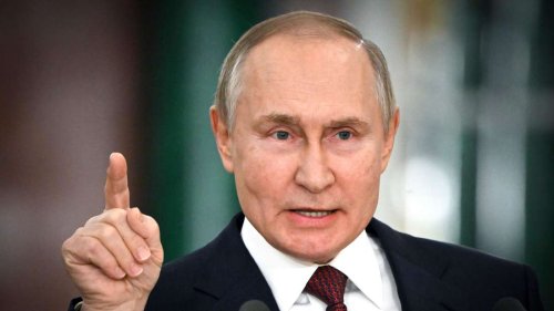 Russische Region will Massengräber ausheben lassen: Einwohner wütend auf Putin