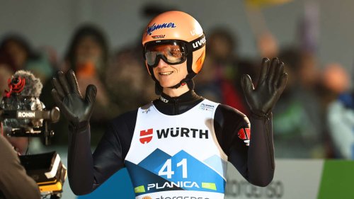 Skispringen: Wind spielt verrückt - Geiger geht aufs Podium