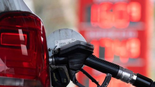 Kartellamt warnt: Schnell schwankende Spritpreise belasten Verbraucher