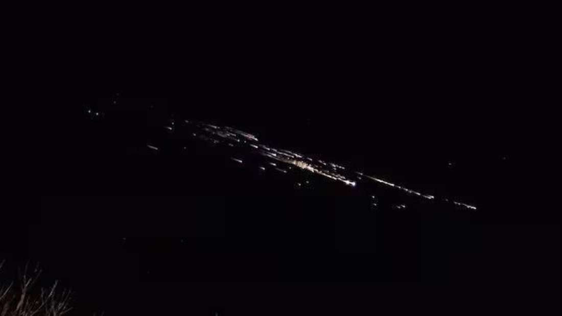 Mysteriöse Lichter am Himmel über Hessen sorgen für Diskussionen in Social Media
