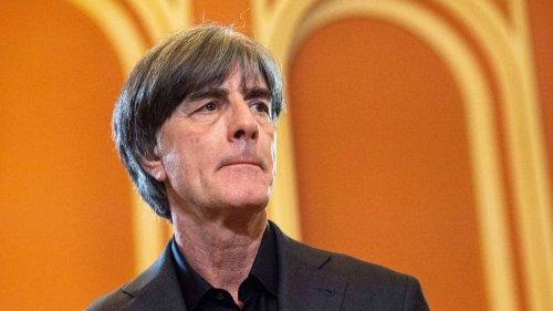 Jogi Löw will unbedingt zur WM: Verzweifelte Jobsuche im Protokoll