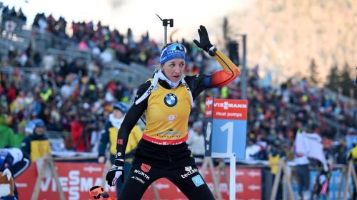 Biathlon heute im Liveticker: Zweikampf spitzt sich zu - Preuß hat alles in der Hand