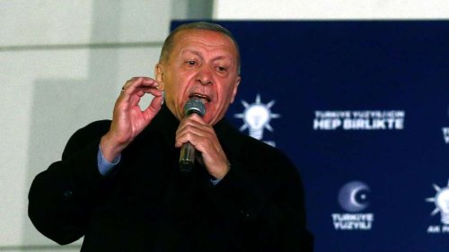 Möglicher Erdogan-Sieg: Lira fällt auf Rekordtief - Börse setzt Handel aus