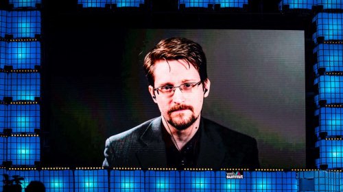„Putins Tage sind gezählt“: Weil Snowden russischer Staatsbürger ist