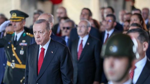 Erdogan geht massiv gegen Kritiker vor – auf der Straße und Social Media