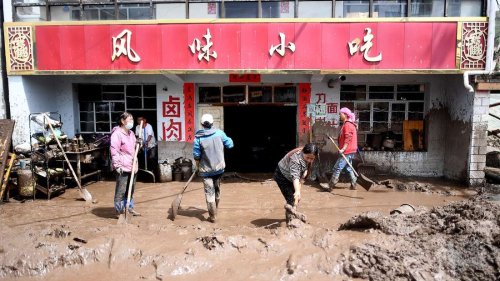 Nach Sturzflut in China: 18 Tote und noch 13 Vermisste