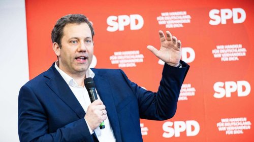 Loyalität trotz Wahldebakel: Klingbeil sichert sich Macht in SPD – doch was ist mit Esken?