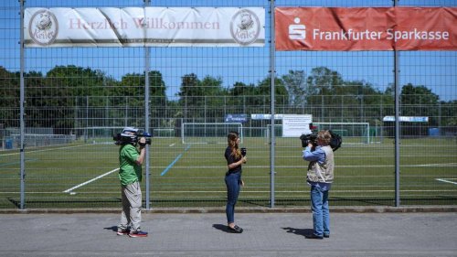 Entsetzen über Gewalttat bei Jugendturnier in Frankfurt – Rettungsdienst reagiert auf Vorwürfe