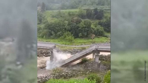 Starke Unwetter in Italien: Riesen-Brücke bricht vor laufender Kamera in sich zusammen