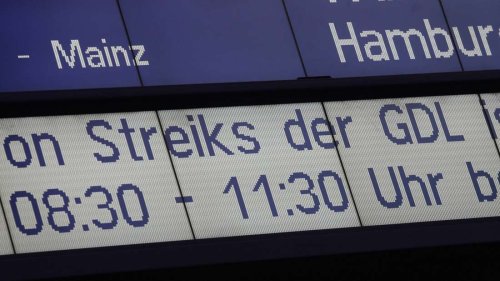 Groß-Streik in Hessen: Flughafen und Bahn-Fernverkehr lahmgelegt – auch Nationalmannschaft betroffen