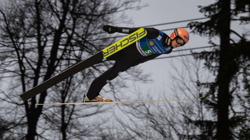 Skispringen jetzt im Liveticker: Norweger überragt - DSV-Trio peilt Top-Ergebnis an