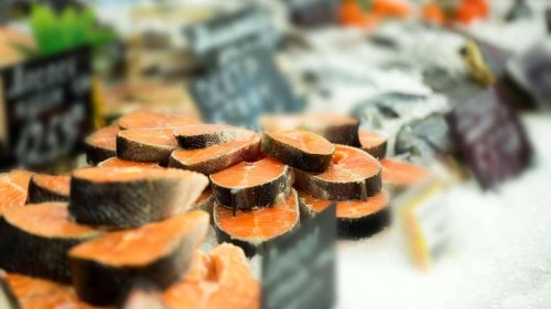 Massenausbruch in norwegischer Lachs-Zucht: Fisch auch in Deutschland verkauft – Aldi und Lidl reagieren
