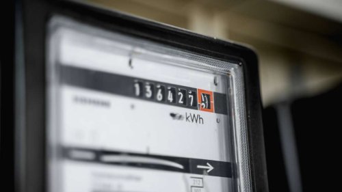 Stromanbieter stellt 14 Millionen Kunden vor die Wahl – höhere Kosten oder Rauswurf