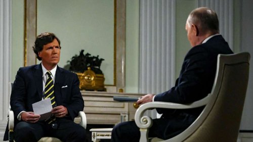 Tucker Carlson macht die Wende: Putins Erklärungen „das Dümmste, das ich je gehört habe“ – Kreml reagiert